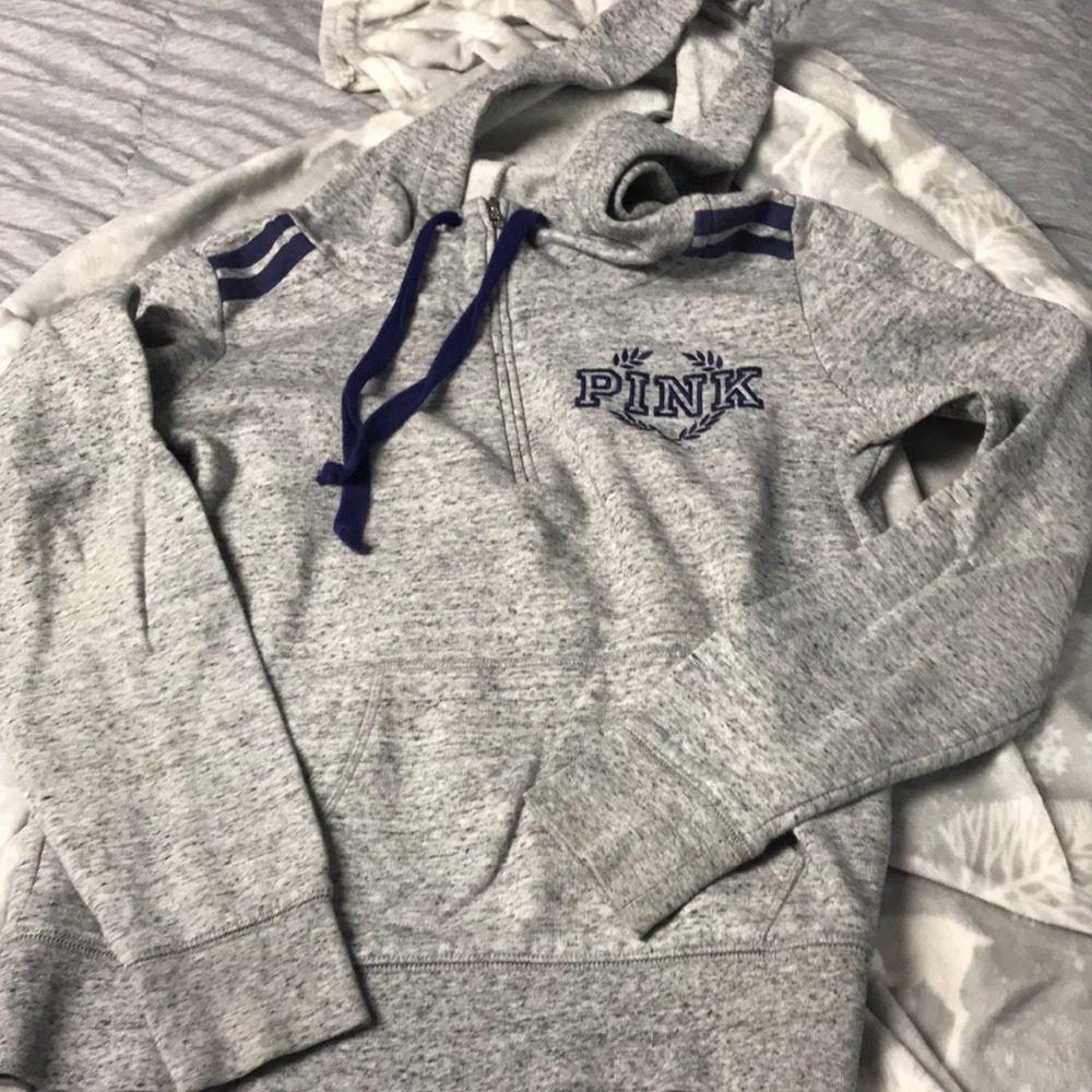 Small grey Pink VS hoodie